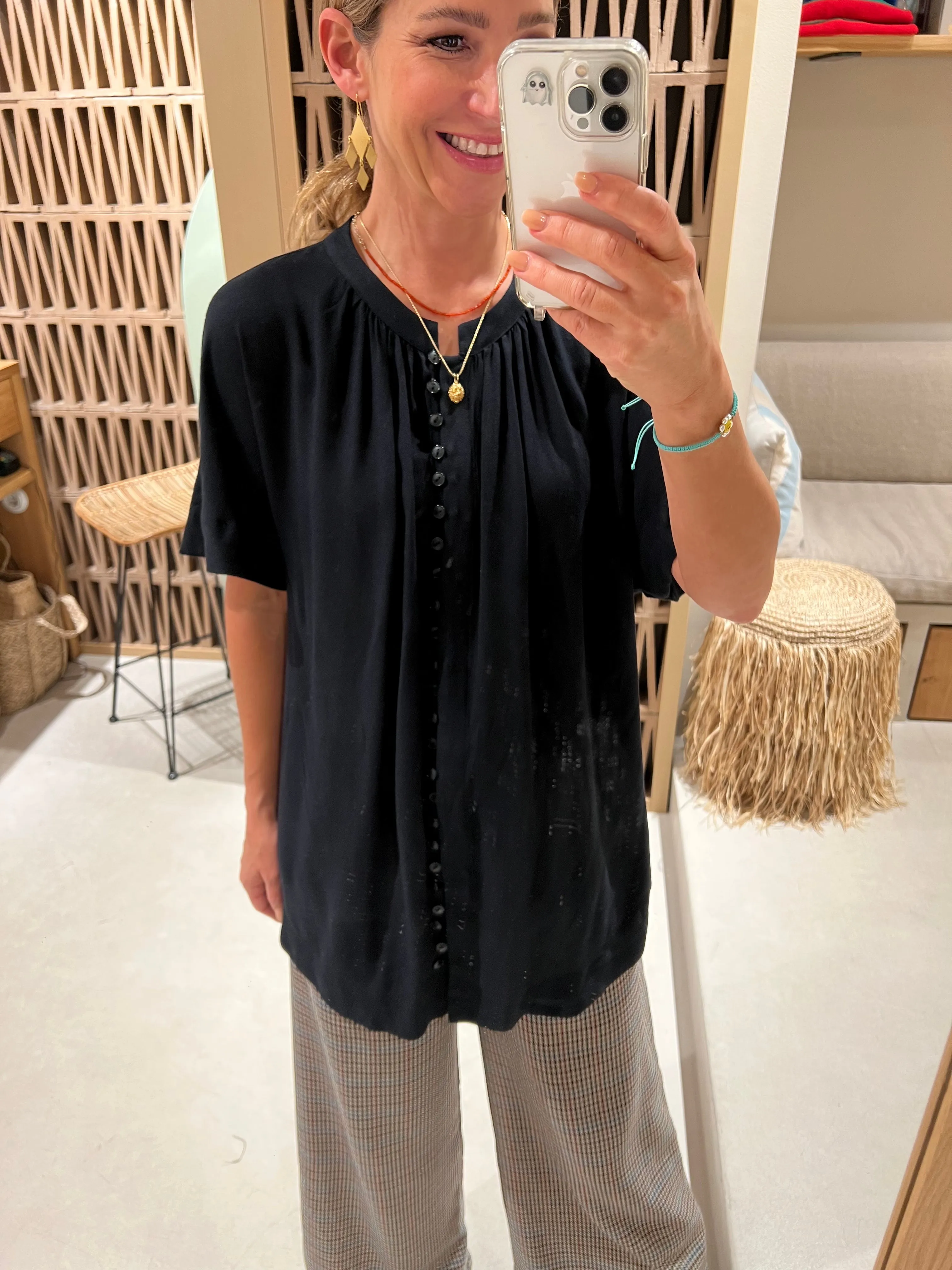 BLOUSE WITH SHORT SLEEVES "MELISSA" BLACK