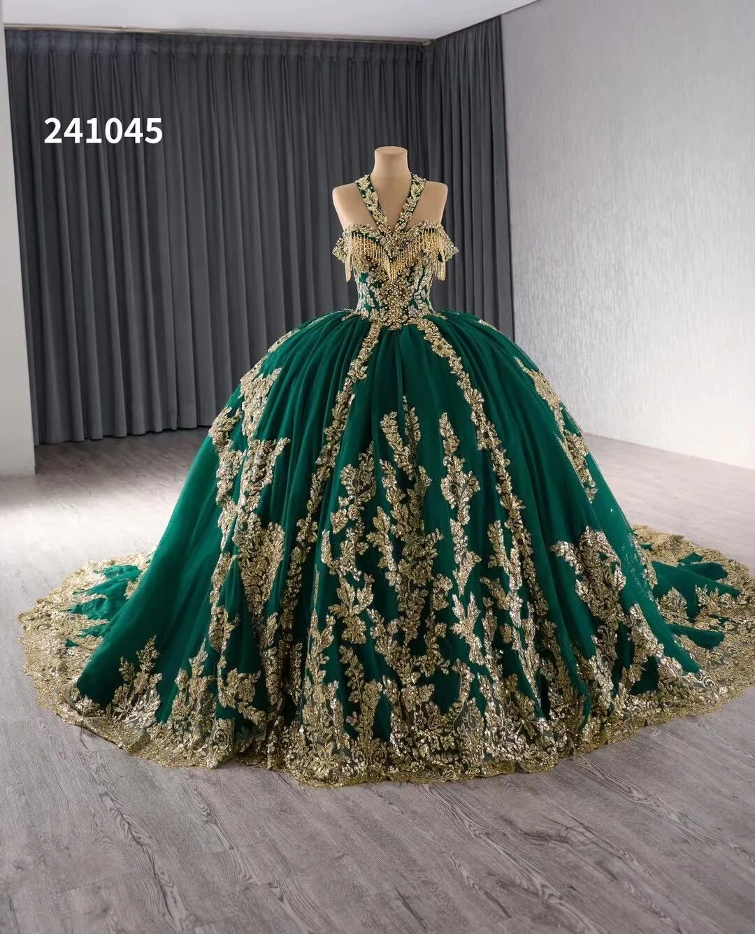 Gold Beaded Wedding Dress Halter Neck Quinceanera Dress 241045