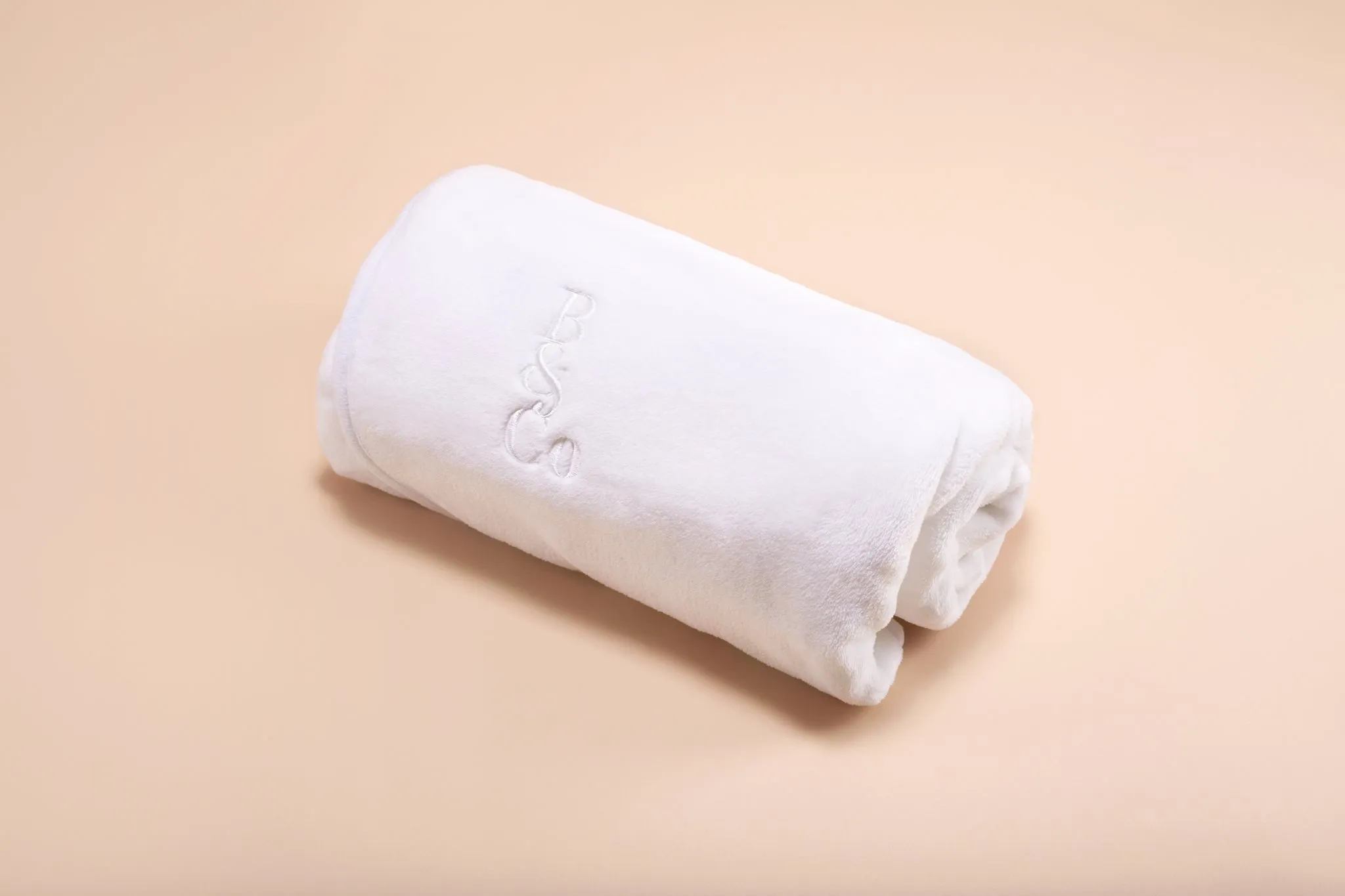 Soft Fleece Blanket in Cream
